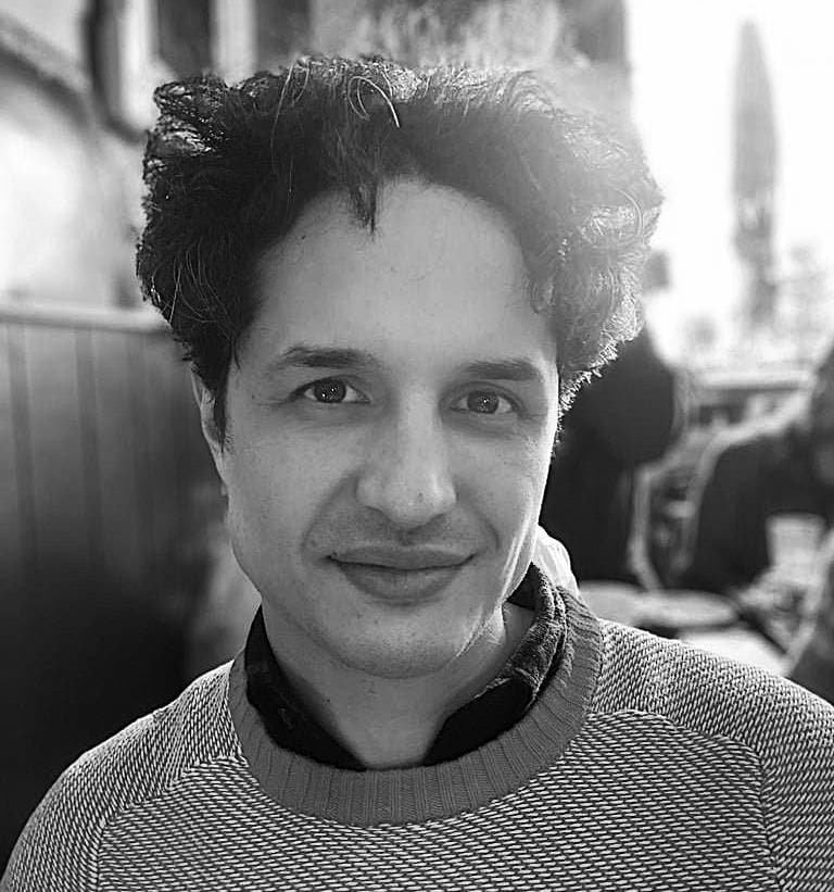 カミロ・ラトーレ